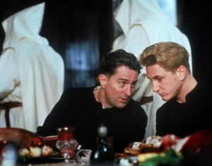 WE'RE NO ANGELS, from left: Robert De Niro, Sean Penn, 1989, © Paramount